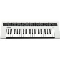 Yamaha reface CS Synthesizer  - Nearly New