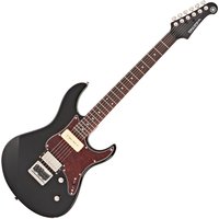 Read more about the article Yamaha Pacifica 611H Black