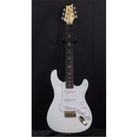 Read more about the article PRS Silver Sky John Mayer RW Frost #0338387 – Ex Demo