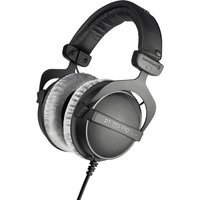 Read more about the article beyerdynamic DT 770 Pro Headphones 250 Ohm
