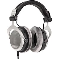 Read more about the article beyerdynamic DT 880 Edition Headphones 250 Ohms