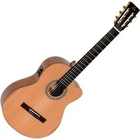 Read more about the article Sigma CMC-STE Electro Classical Guitar Natural