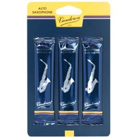 Read more about the article Vandoren Traditional Alto Saxophone Reeds 2 (3 Pack)