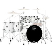 Read more about the article Mapex Saturn 22″ 5pc Short Stack Shell Pack Satin White