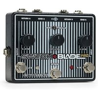 Read more about the article Electro Harmonix Switchblade Pro Deluxe Switcher