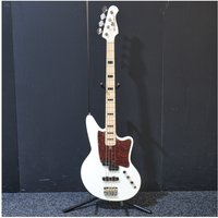 Read more about the article Ashdown Saint Bass MN Olympic White – Ex Demo