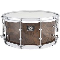 Read more about the article Ludwig Universal 14 x 6.5 Walnut Snare Drum