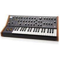 Read more about the article Moog SUB 37 Bob Moog Tribute Edition Paraphonic Analog Synthesizer