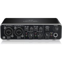 Read more about the article Behringer U-PHORIA UMC202HD USB Audio Interface
