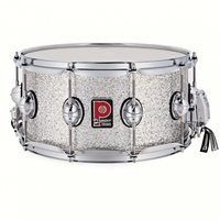 Read more about the article Premier Genista Maple 14″ x 7″ Snare Drum Silver Sparkle